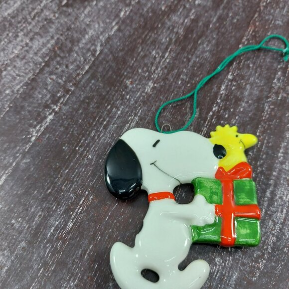 Vintage Snoopy Christmas Ornament With Woodstock & Gift - Picture 5 of 6